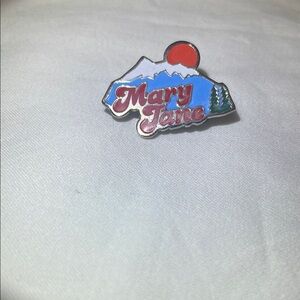 Mary Jane Mountain Pin